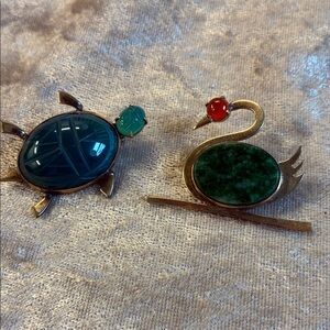 Vintage Turtle and Swan Miniature Brooch Set Jade 12k gold